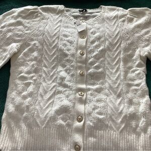 Elegant White Cable Knit Sweater